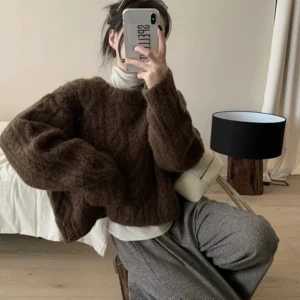 美拉德短款棕色麻花毛衣女秋冬加厚松弛感宽松慵懒内搭针织衫上衣